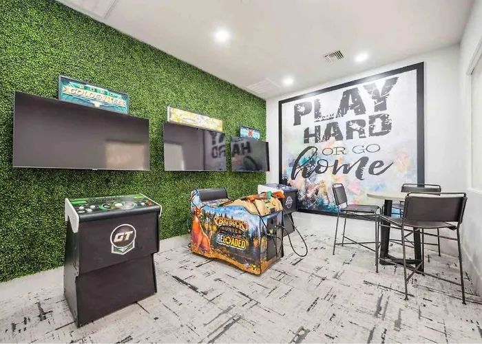 Boulevard Luxe 2br By The Stadium Pool Parking Gym 06 * Glendale