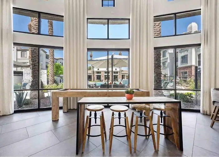 Apartment Boulevard Luxe 2br By The Stadium Pool Parking Gym 06 *