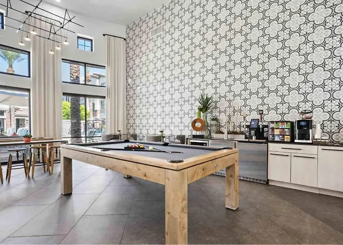 Apartment Boulevard Luxe 2br By The Stadium Pool Parking Gym 06 *