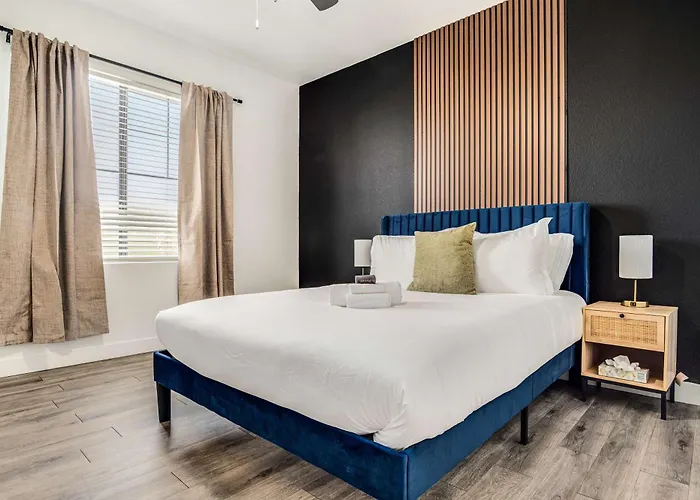 Apartment Boulevard Luxe 2br By The Stadium Pool Parking Gym 06 *
